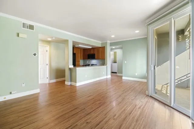 $375,000 | 5201 Laguna Oaks Drive, Unit 96, Elk Grove, CA 95758