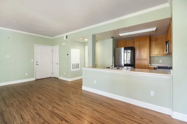 $375,000 | 5201 Laguna Oaks Drive, Unit 96, Elk Grove, CA 95758