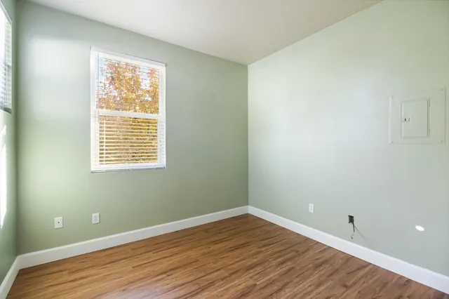 $375,000 | 5201 Laguna Oaks Drive, Unit 96, Elk Grove, CA 95758