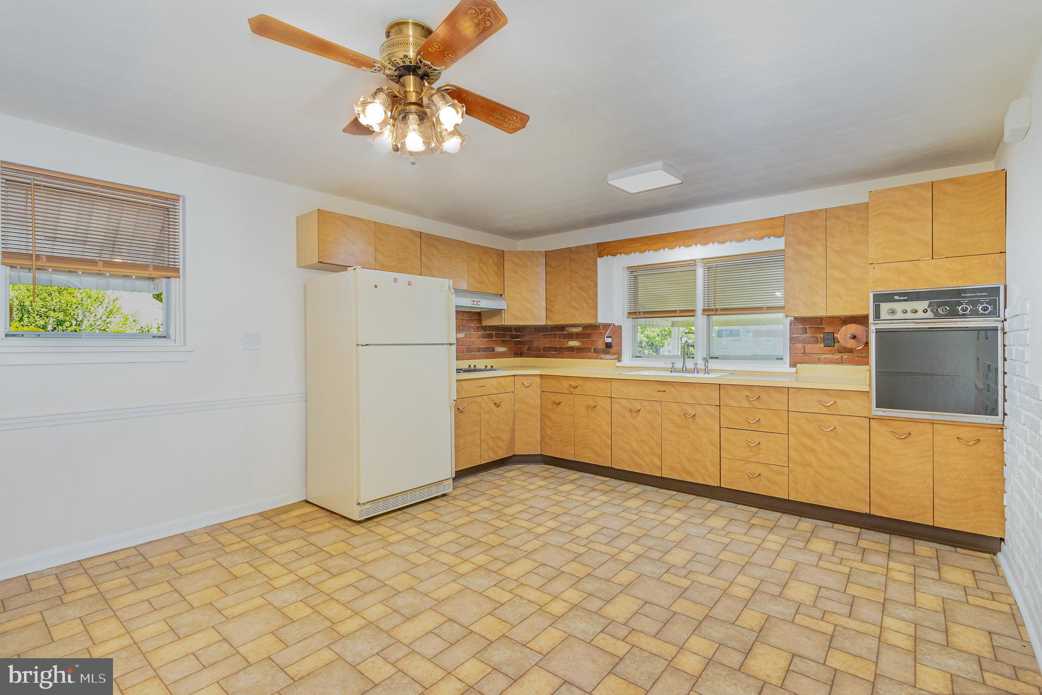 1355 Simpson Ferry Road New Cumberland, PA 17070 - Photo 8 of 31 Gallery Image 8
