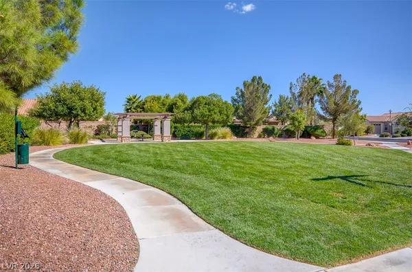 $2,795 | 8216 Imperial Lakes Street, Las Vegas, NV 89131