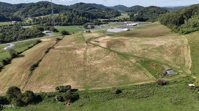 $920,000 | 1 Joe R McCrary Road, Fall Branch, TN 37656