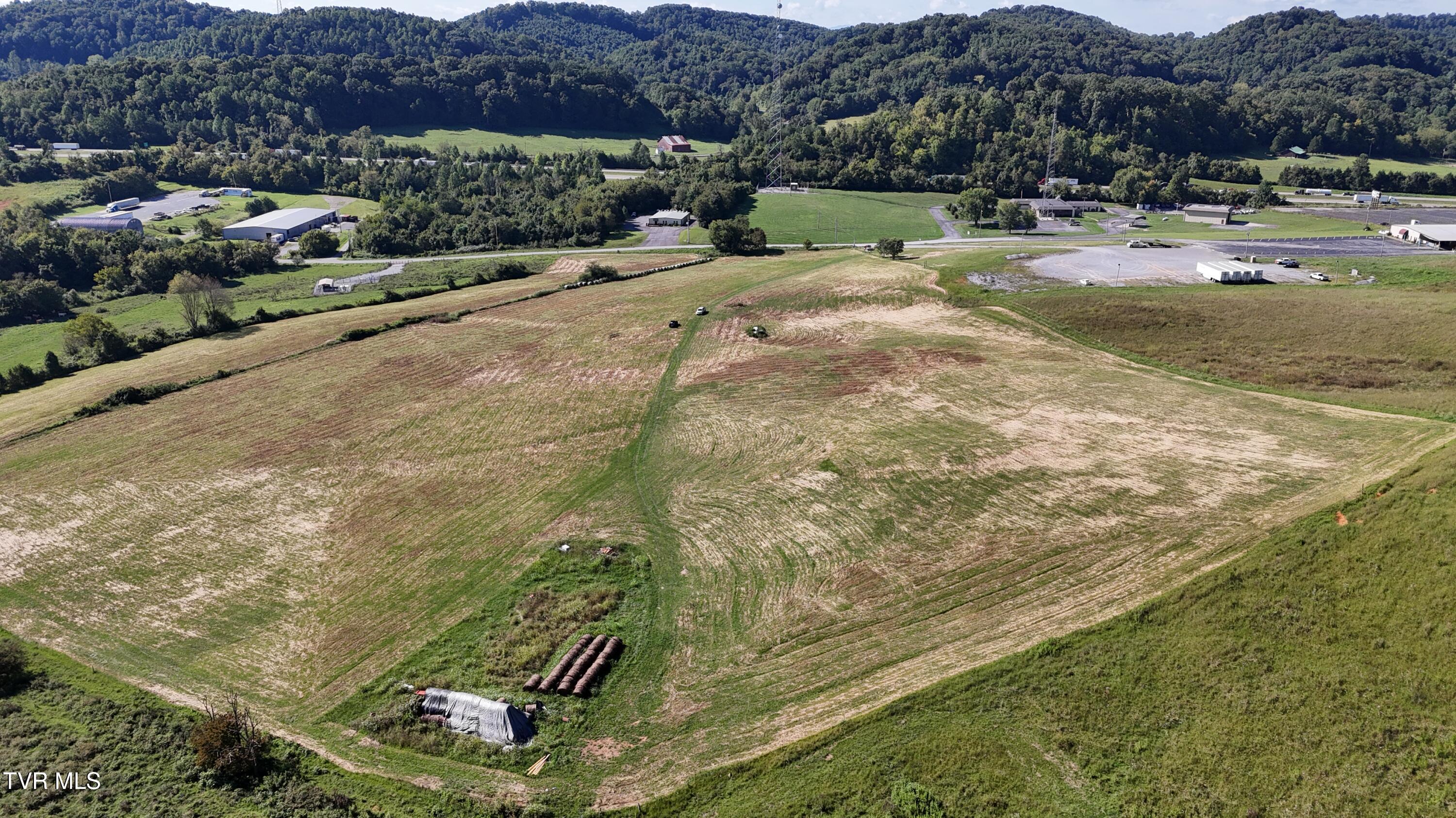 1 Joe R McCrary Road Fall Branch, TN 37656 - Photo 20 of 43 dji_fly_20250826_102958_0503_17562191669