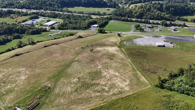 $920,000 | 1 Joe R McCrary Road, Fall Branch, TN 37656