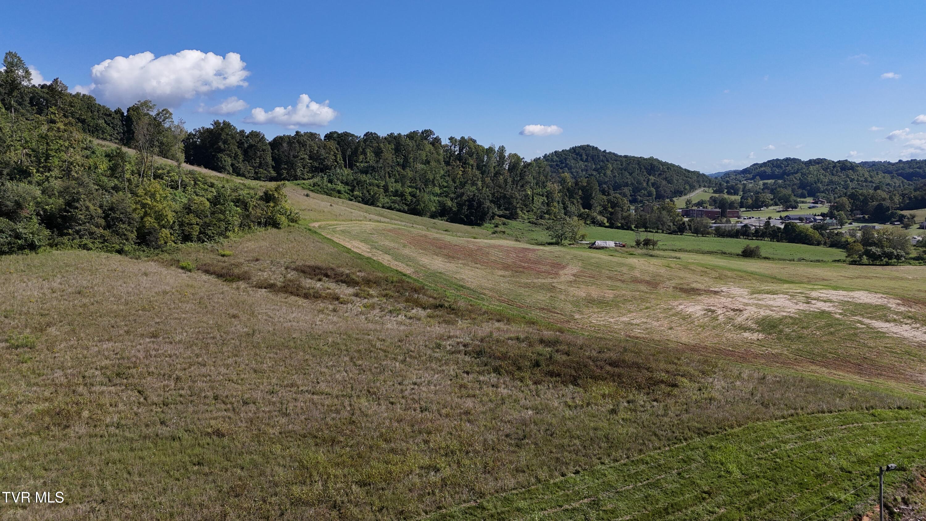 1 Joe R McCrary Road Fall Branch, TN 37656 - Photo 36 of 43 dji_fly_20250826_103456_0519_17562191606