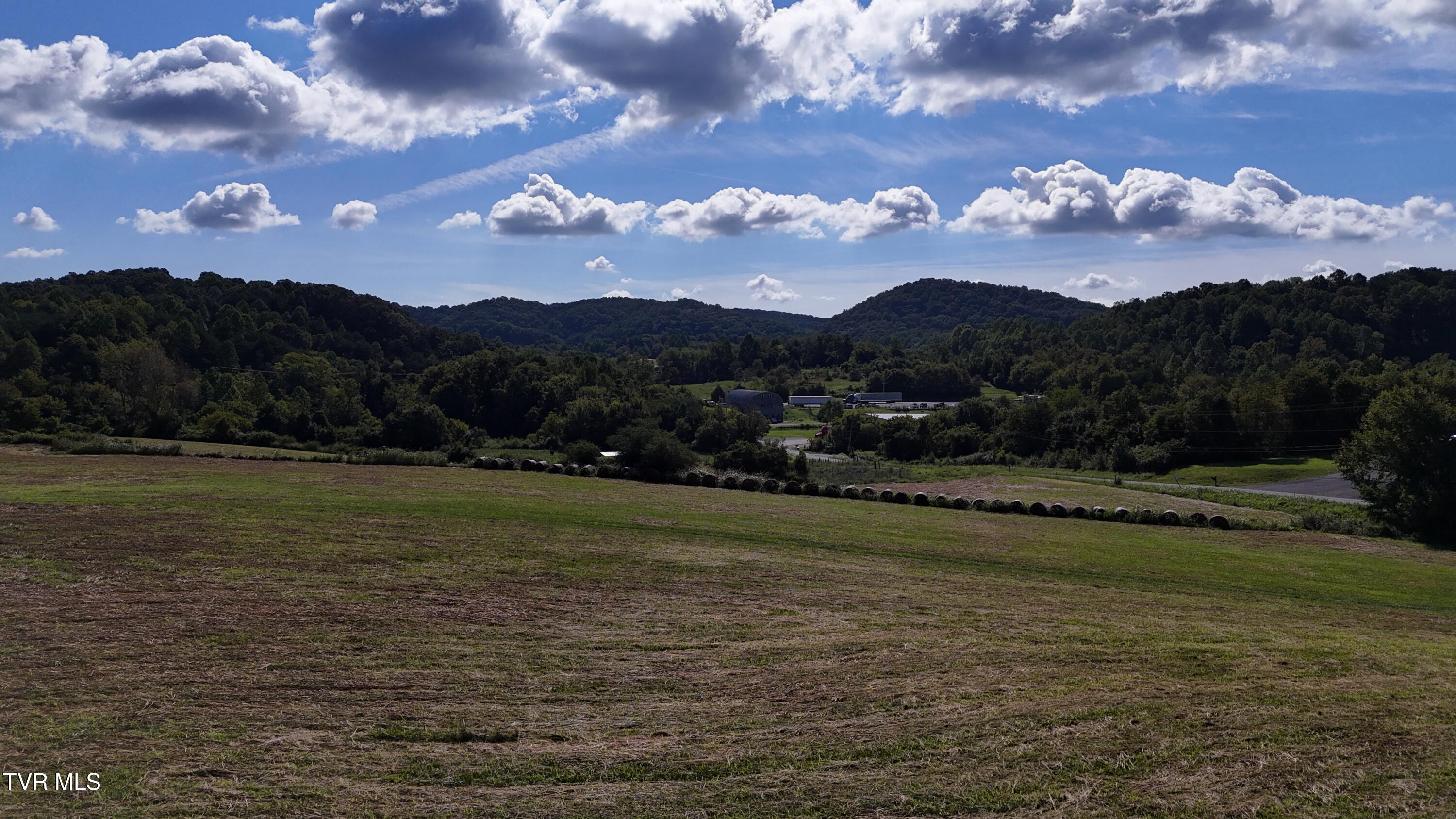 1 Joe R McCrary Road Fall Branch, TN 37656 - Photo 42 of 43 dji_fly_20250826_103606_0525_17562191587