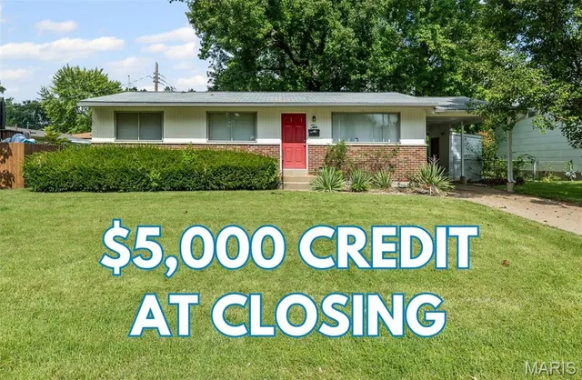 $144,900 | 10 Garnier Court, Florissant, MO 63031