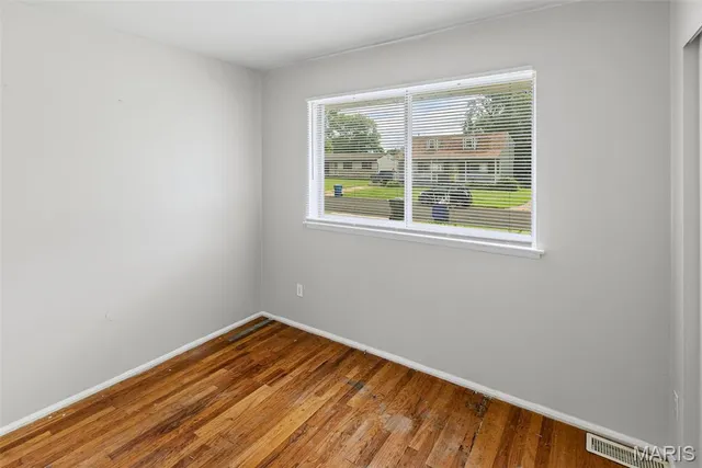 $144,900 | 10 Garnier Court, Florissant, MO 63031