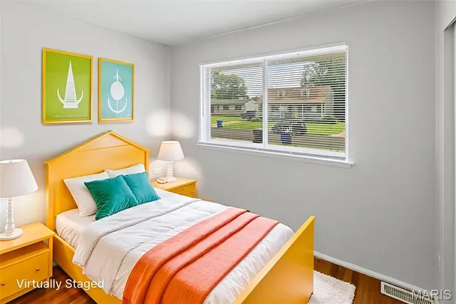 $144,900 | 10 Garnier Court, Florissant, MO 63031