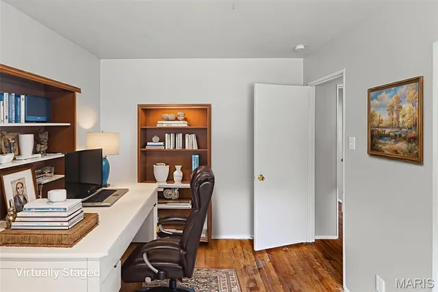 $144,900 | 10 Garnier Court, Florissant, MO 63031