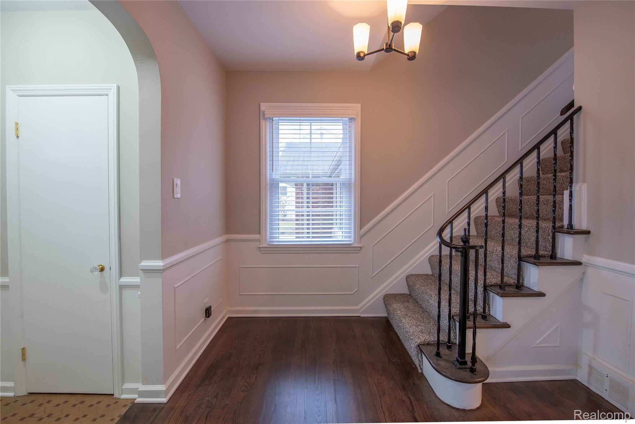 1699 Littlestone Road Grosse Pointe, MI 48236 - Photo 7 of 54 Littlestone 1699 - 4.jpg