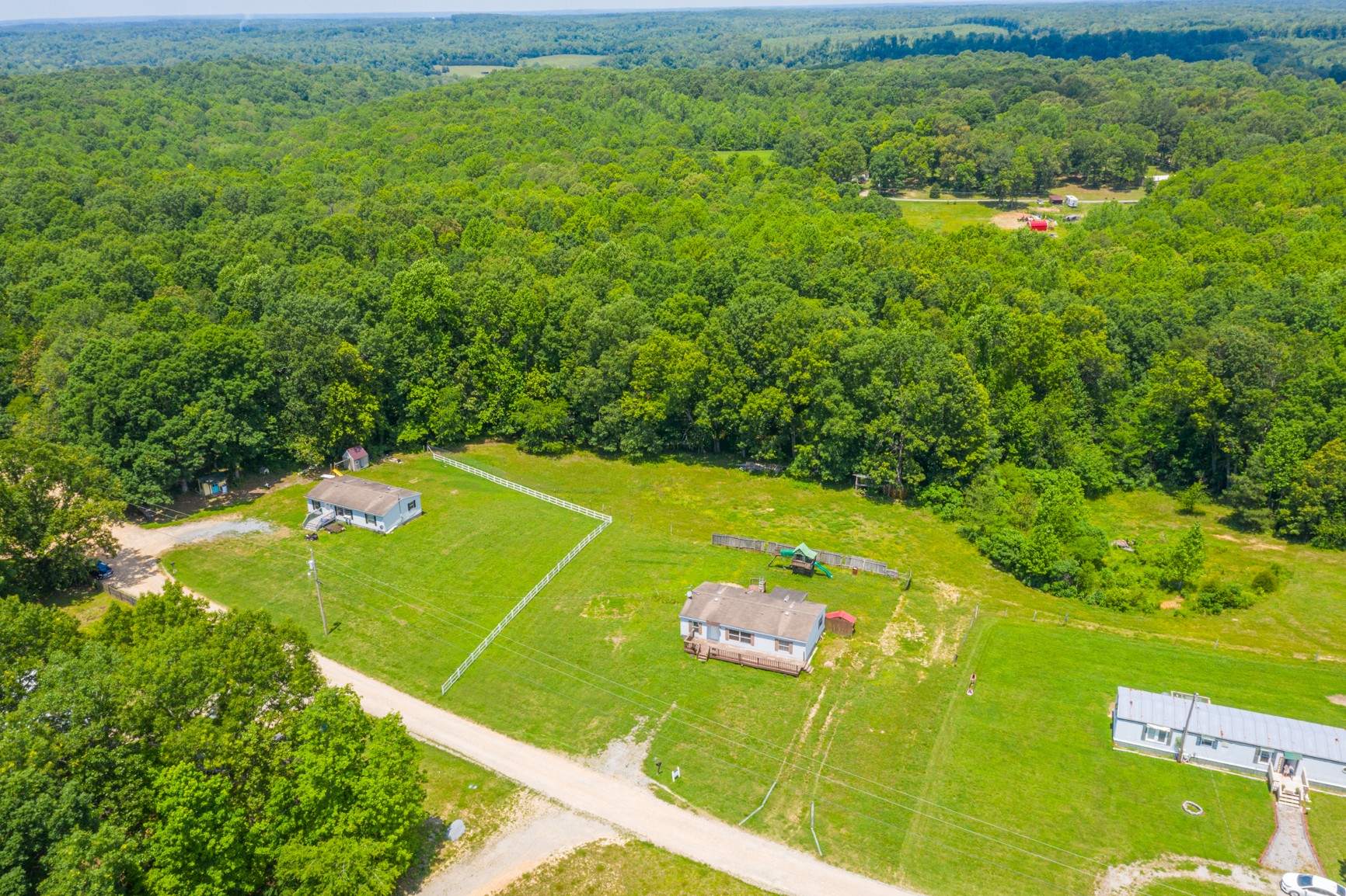 7040 M And M Road Lyles, TN 37098 - Photo 1 of 38 Gallery Image 1
