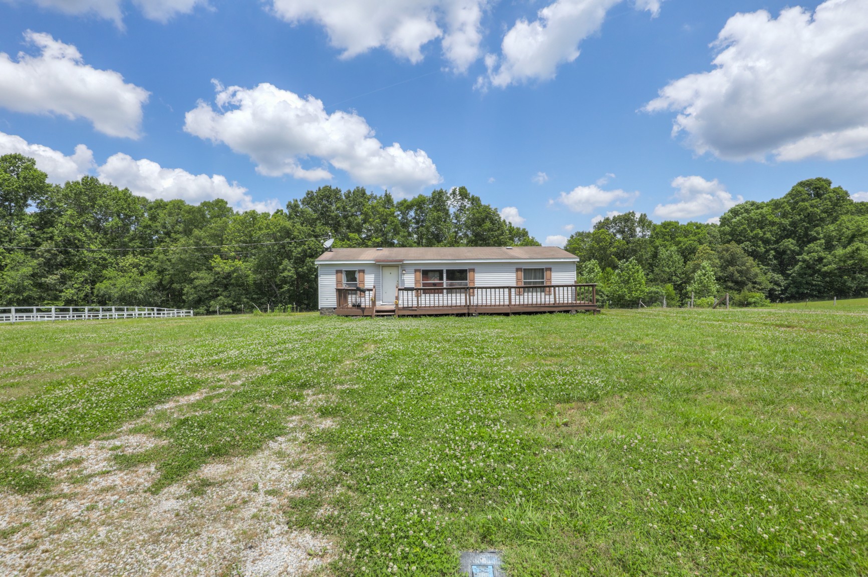 7040 M And M Road Lyles, TN 37098 - Photo 12 of 38 Gallery Image 12