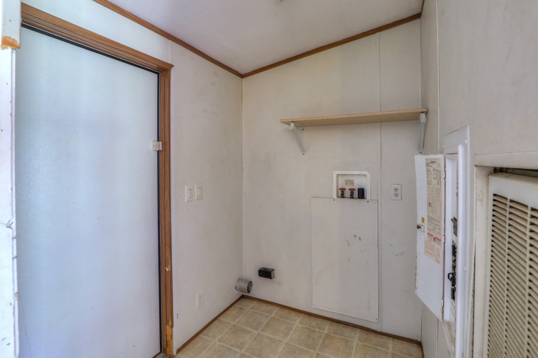 7040 M And M Road Lyles, TN 37098 - Photo 20 of 38 Gallery Image 20