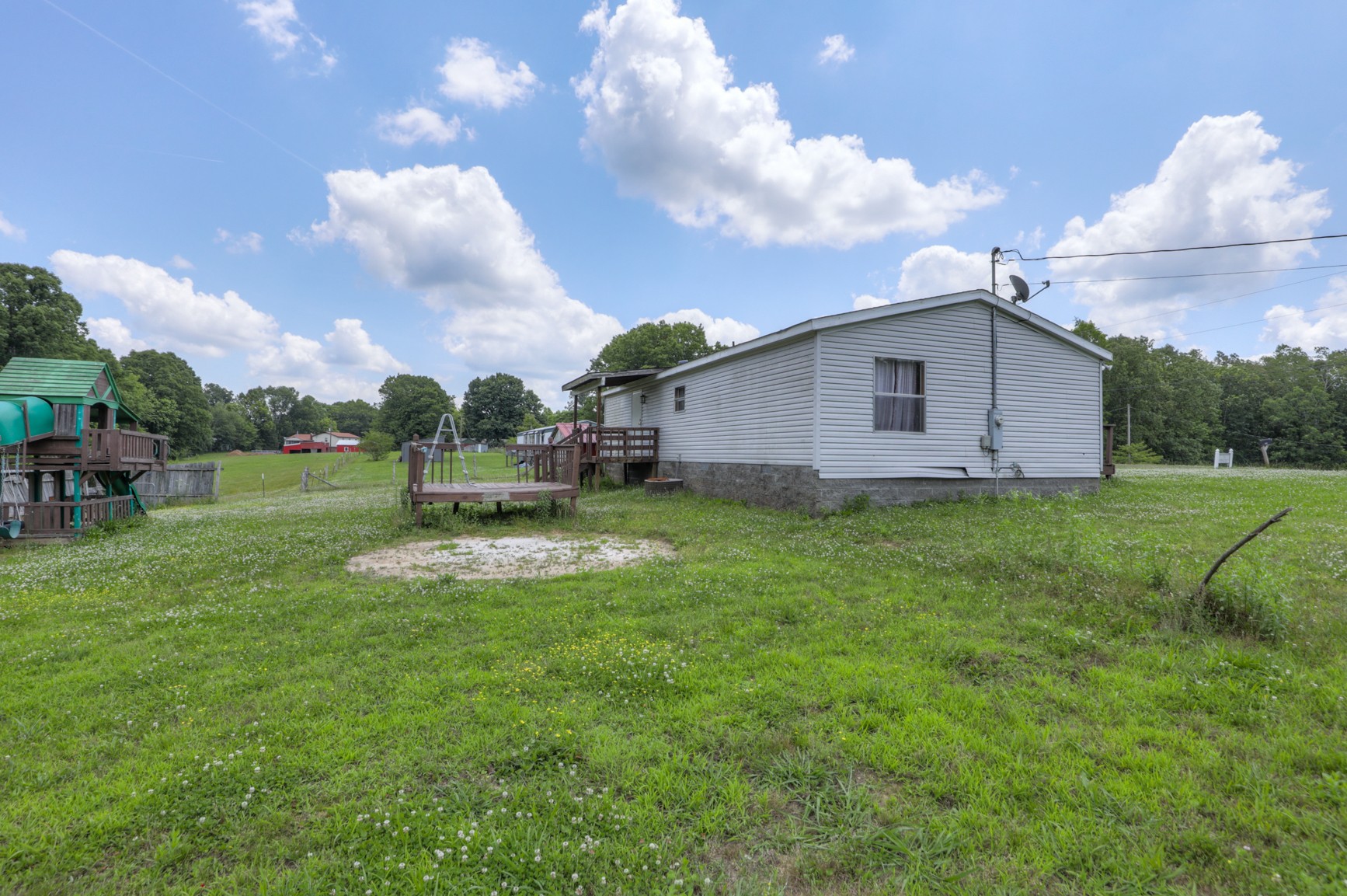 7040 M And M Road Lyles, TN 37098 - Photo 29 of 38 Gallery Image 29