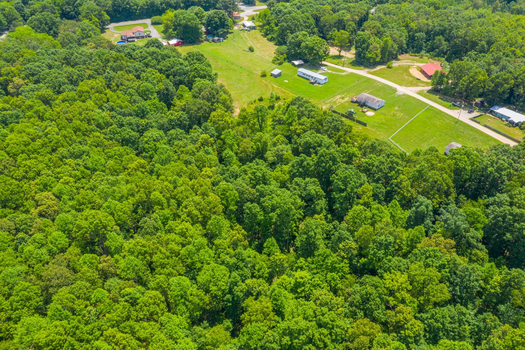 7040 M And M Road Lyles, TN 37098 - Photo 33 of 38 Gallery Image 33