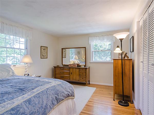 9 Whittier Road Lexington, MA 02420 - Photo 11 of 19 Gallery Image 11