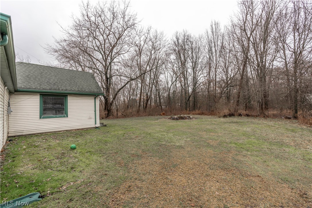 4293 Hayes Road Ravenna, OH 44266 - Photo 3 of 24 Gallery Image 3