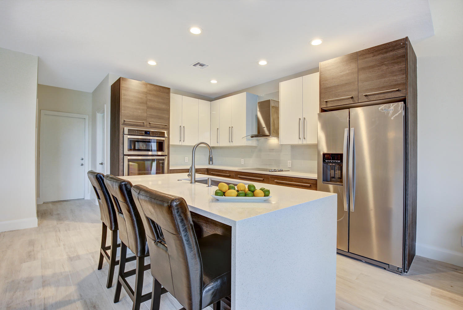 69 Oregon Lane Boca Raton, FL 33487 - Photo 8 of 26 69 Oregon Ln Boca Raton FL-large-008-4-K