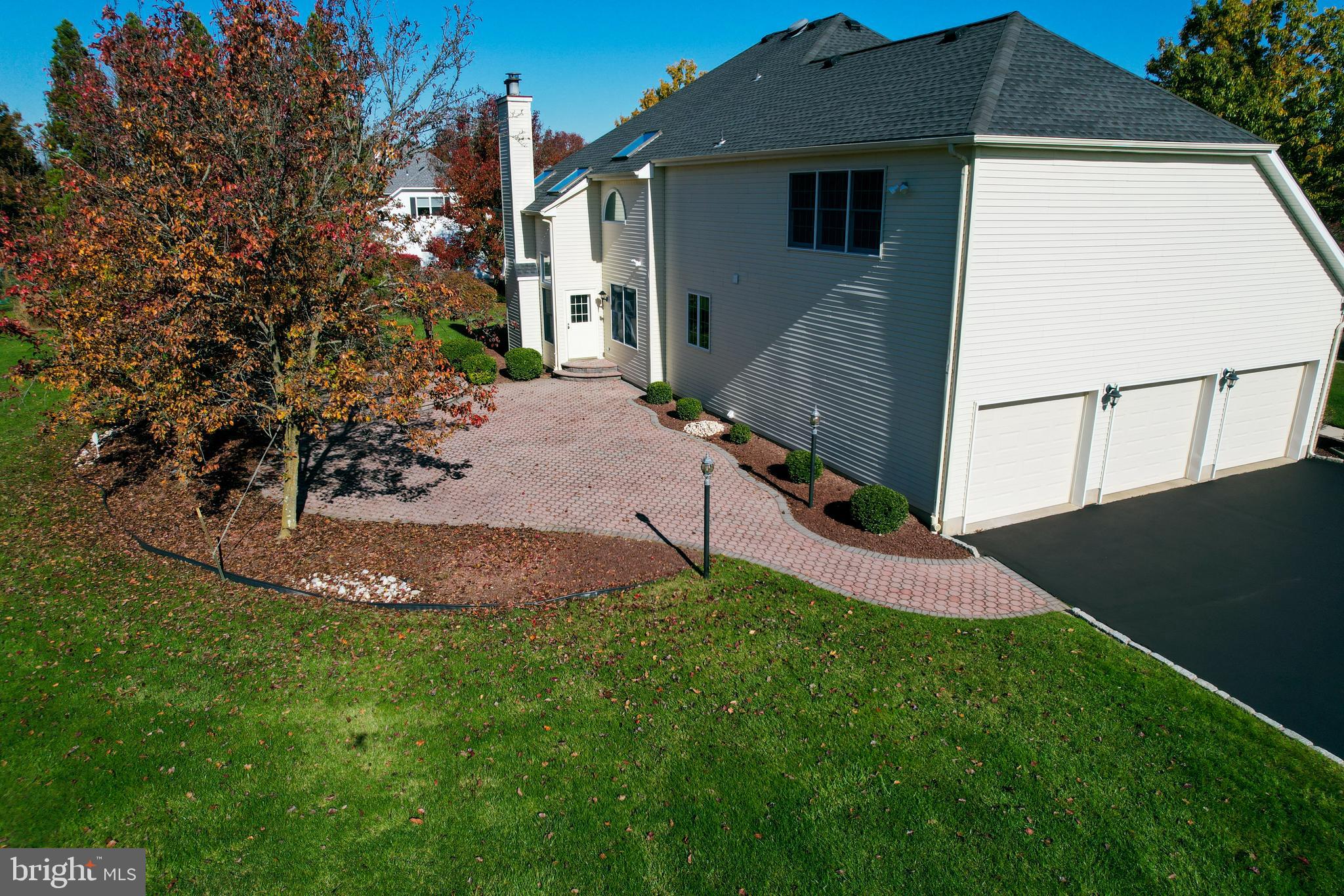11 Zaitz Farm Road West Windsor, NJ 08550 - Photo 38 of 46 Gallery Image 38