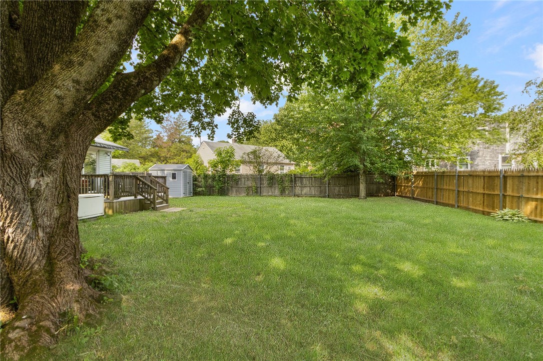100 Penguin Avenue Warwick, RI 02818 - Photo 40 of 42