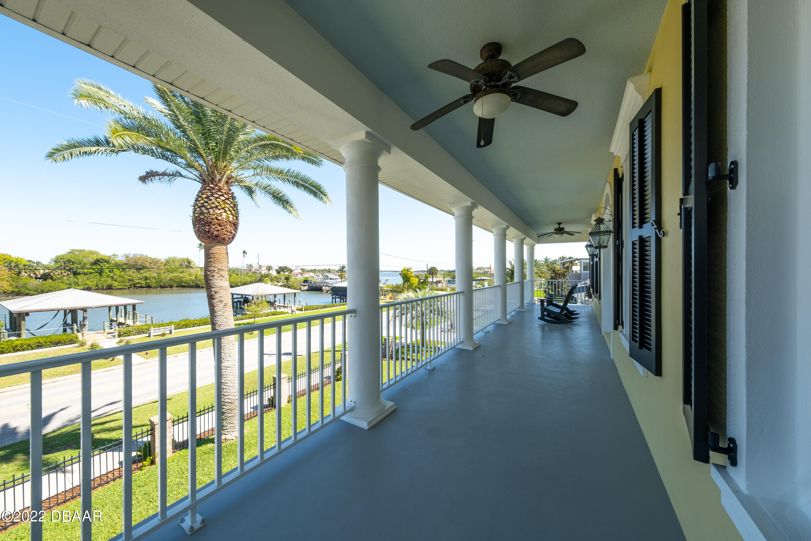 1212 South Riverside Drive New Smyrna Beach, FL 32168 - Photo 44 of 49 a view of a balcony