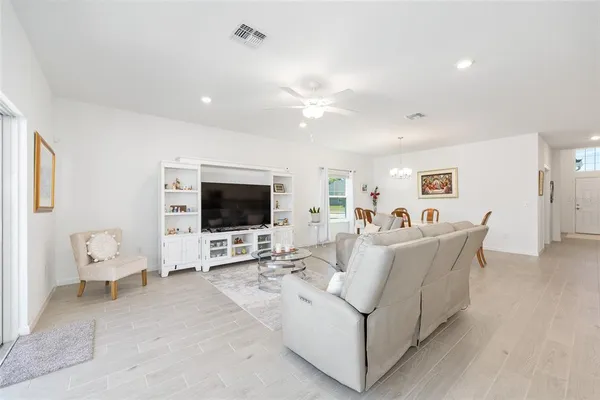 $329,500 | 7549 Southwest 77th Avenue, Ocala, FL 34481