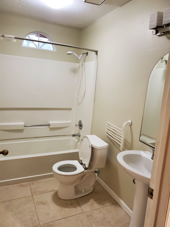 1699 Folkstone Road Tallahassee, FL 32312 - Photo 15 of 28