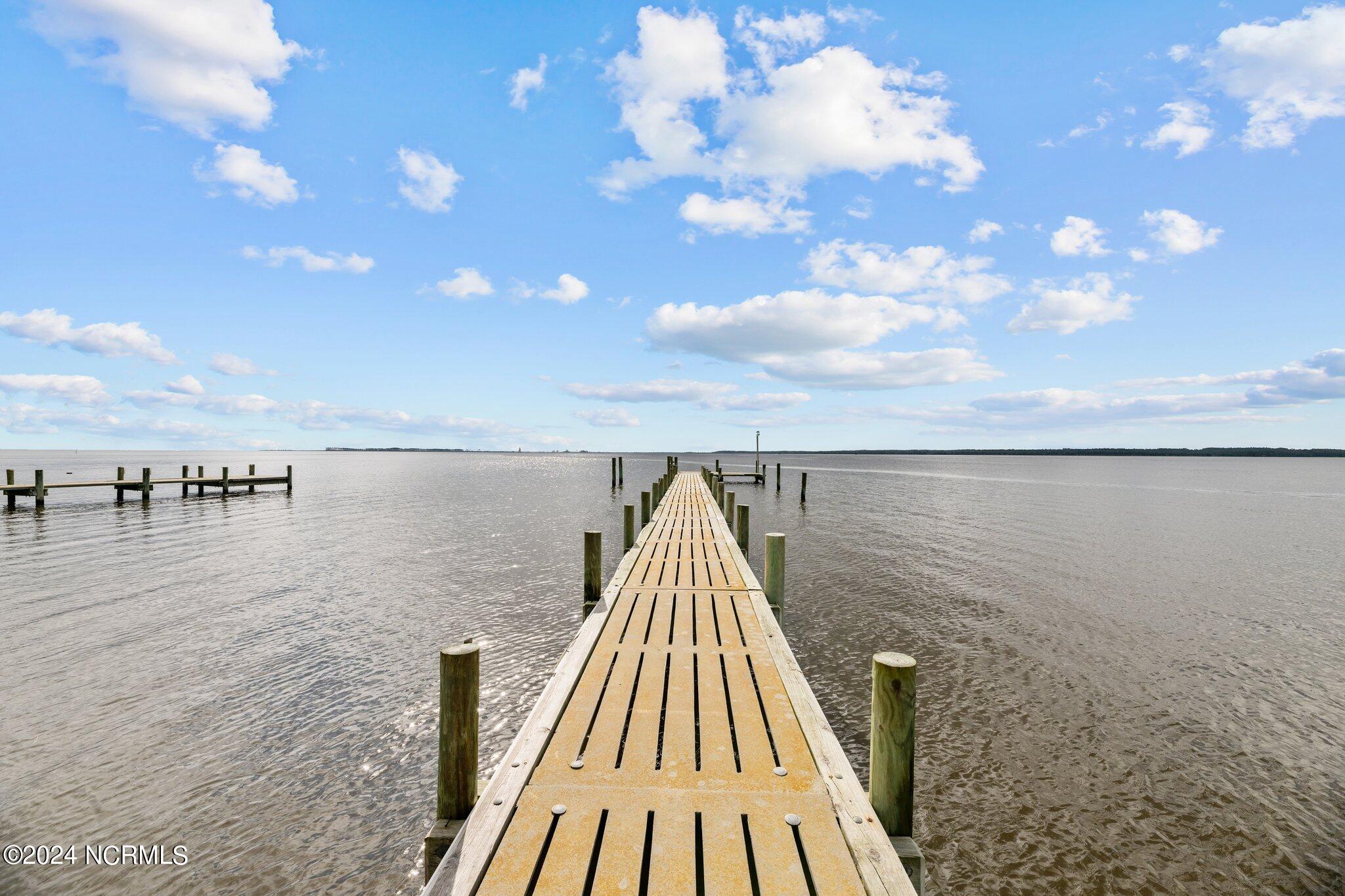 356 Windy Point Road Bayboro, NC 28515 - Photo 5 of 43 Hog Slat Dock