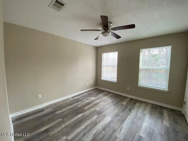 $950 | 10028 Fournier Avenue, Unit B, D'Iberville, MS 39540