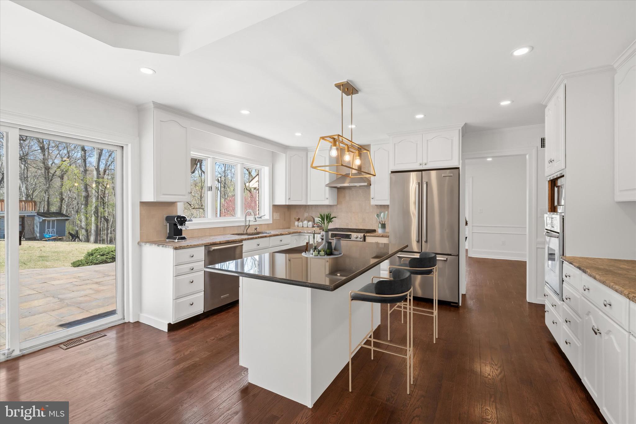 411 Hidden Valley Road Media, PA 19063 - Photo 28 of 90 Kitchen