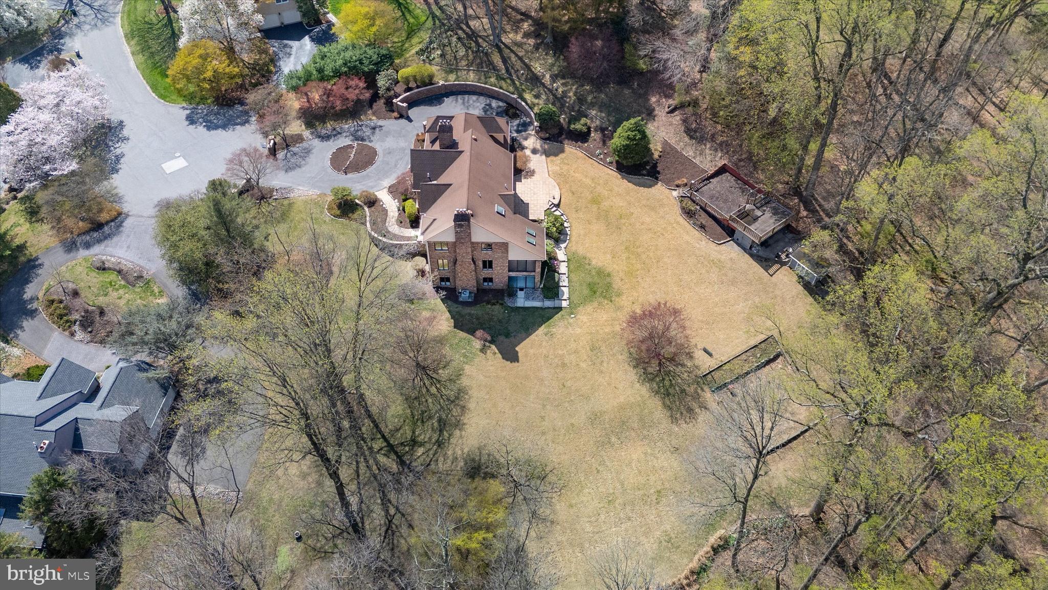 411 Hidden Valley Road Media, PA 19063 - Photo 8 of 90