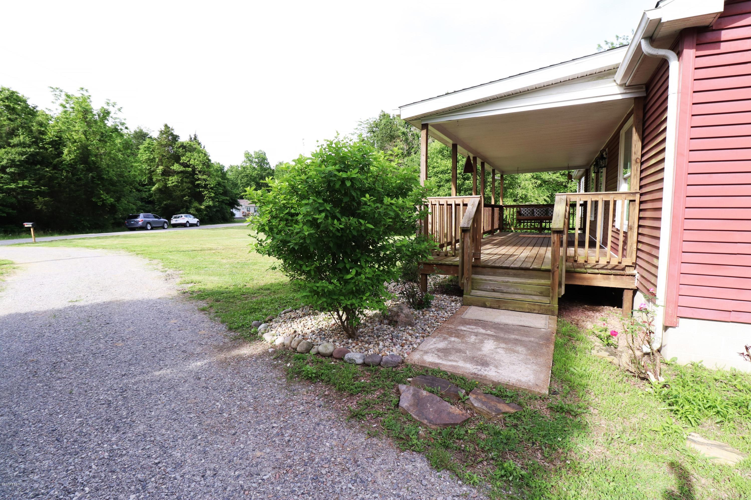 11267 Husband Road Marion, IL 62959 - Photo 29 of 33