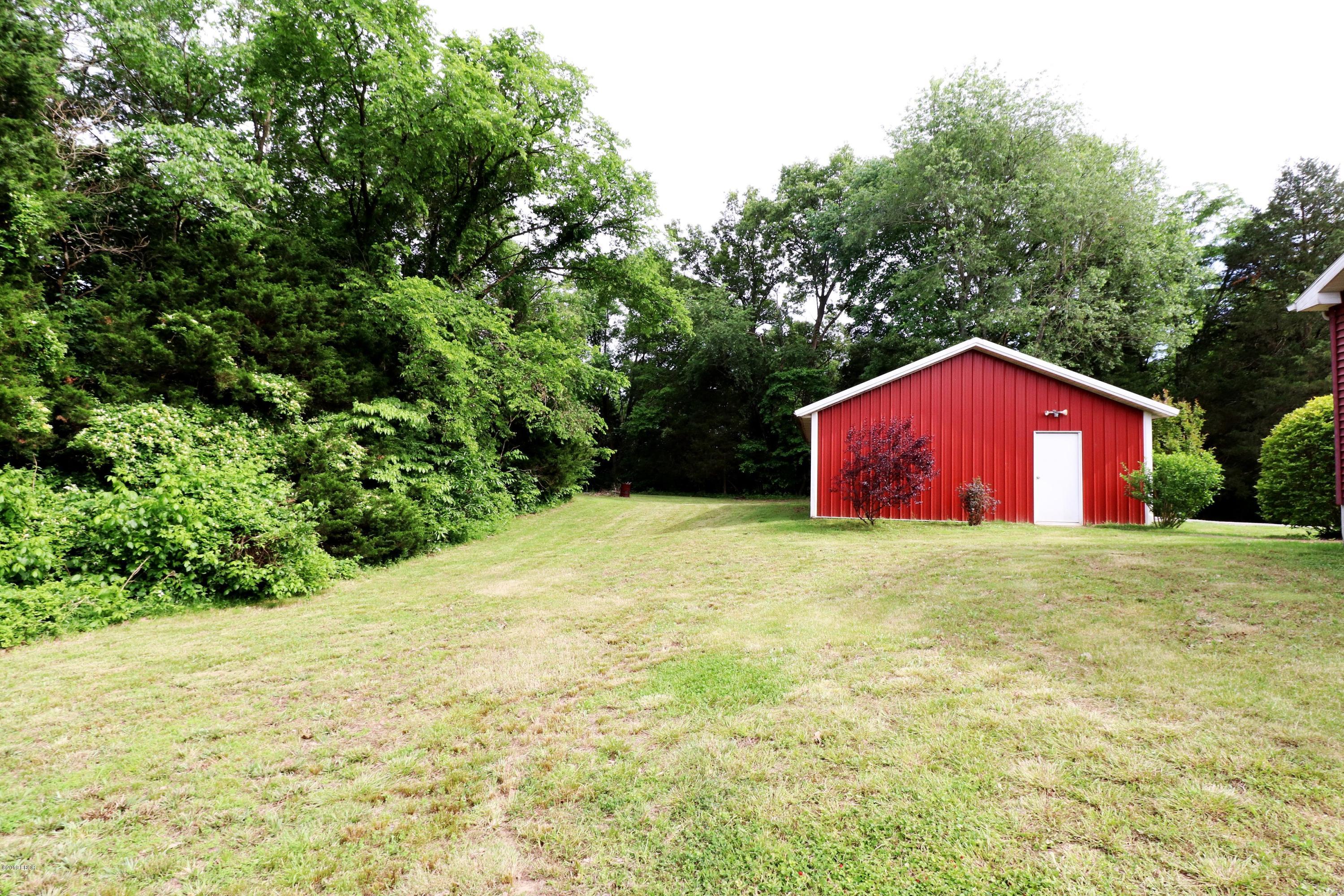 11267 Husband Road Marion, IL 62959 - Photo 33 of 33
