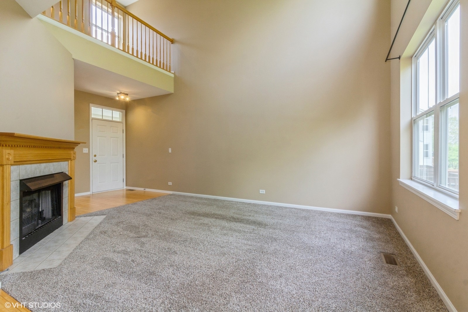 211 Grand Ridge Road St. Charles, IL 60175 - Photo 5 of 25