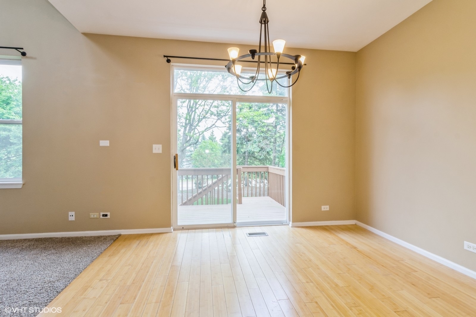 211 Grand Ridge Road St. Charles, IL 60175 - Photo 7 of 25