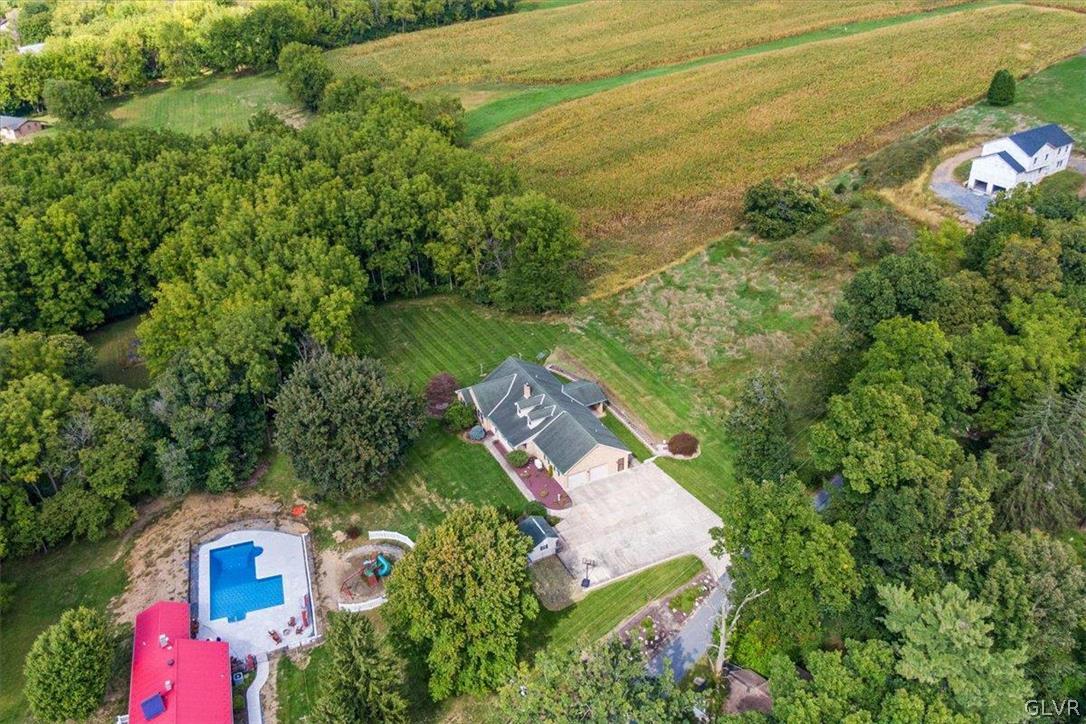 204 Sleepy Hollow Road Bath, PA 18014 - Photo 29 of 33 Gallery Image 29