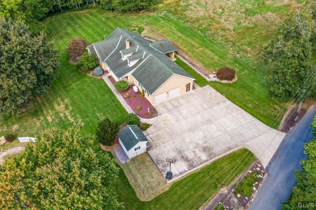204 Sleepy Hollow Road Bath, PA 18014 - Photo 32 of 33 Gallery Image 32