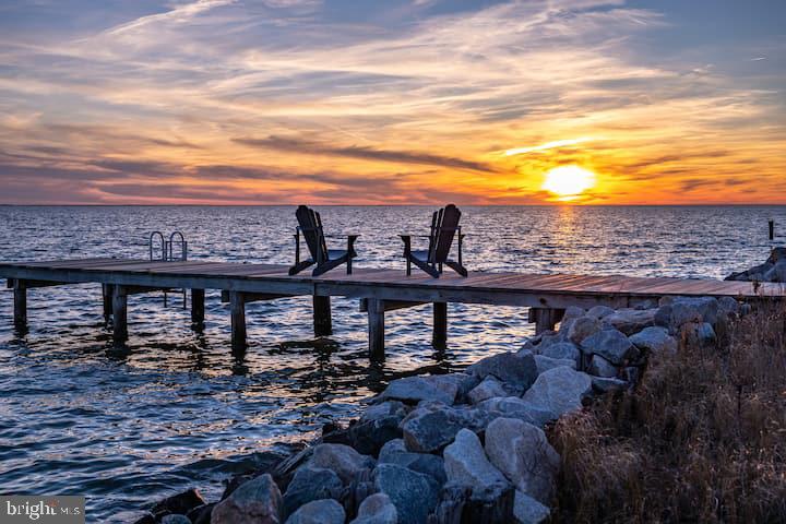 1 LaVallette Road Crisfield, MD 21817 - Photo 6 of 30 Sunset Serenity by the Water