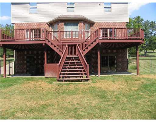 133 Bower Hill Road Venetia, PA 15367 - Photo 16 of 18 Patio/Deck.