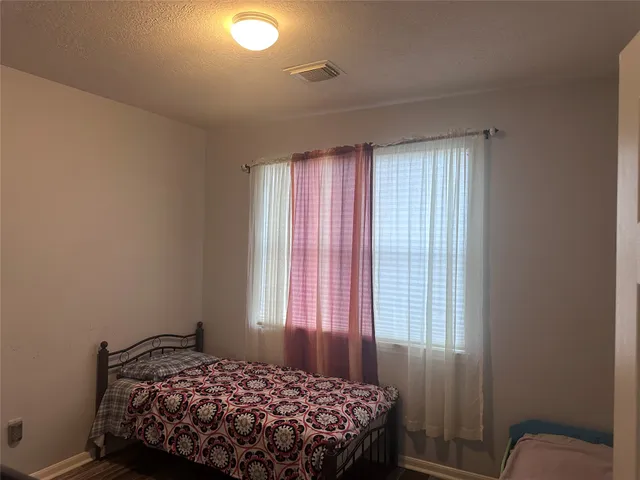 $229,900 | 3727 Ashford Villa Lane, Houston, TX 77082