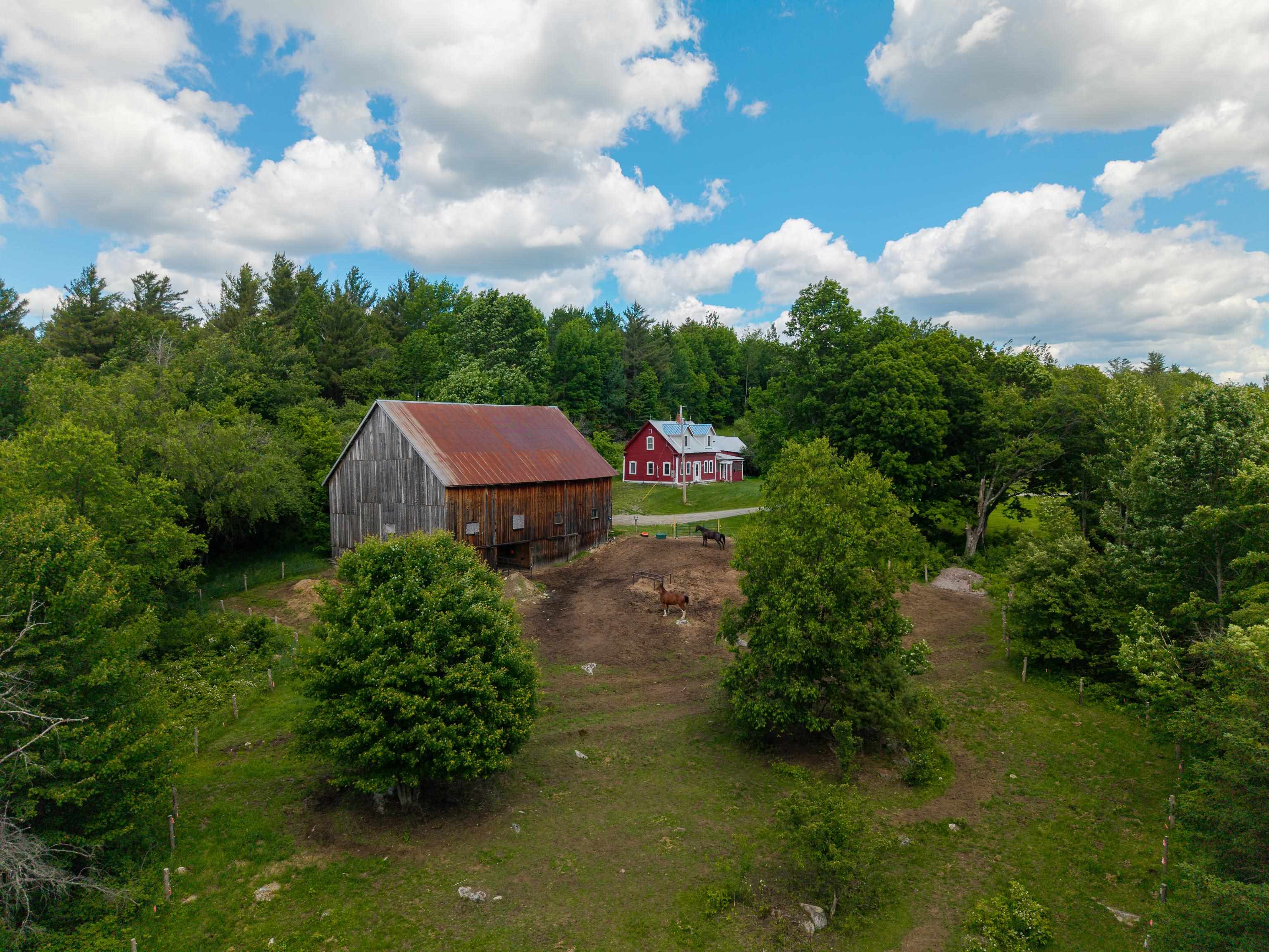 66 Downing Road Lunenburg, VT 05906 - Photo 10 of 43