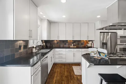 $1,050,000 | 2602 West Linden Avenue, Nashville, TN 37212