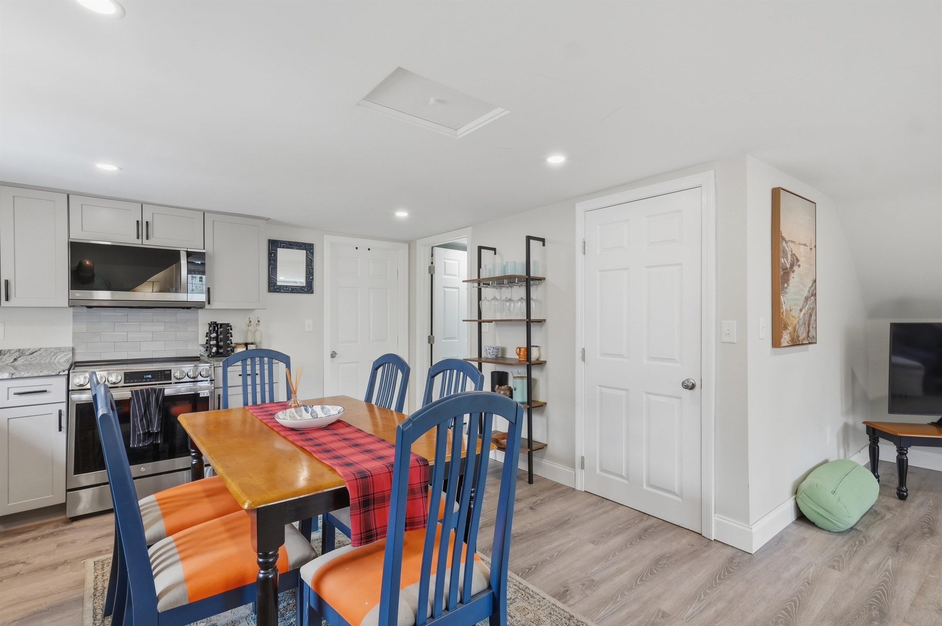 155 Court Street Exeter, NH 03833 - Photo 12 of 55