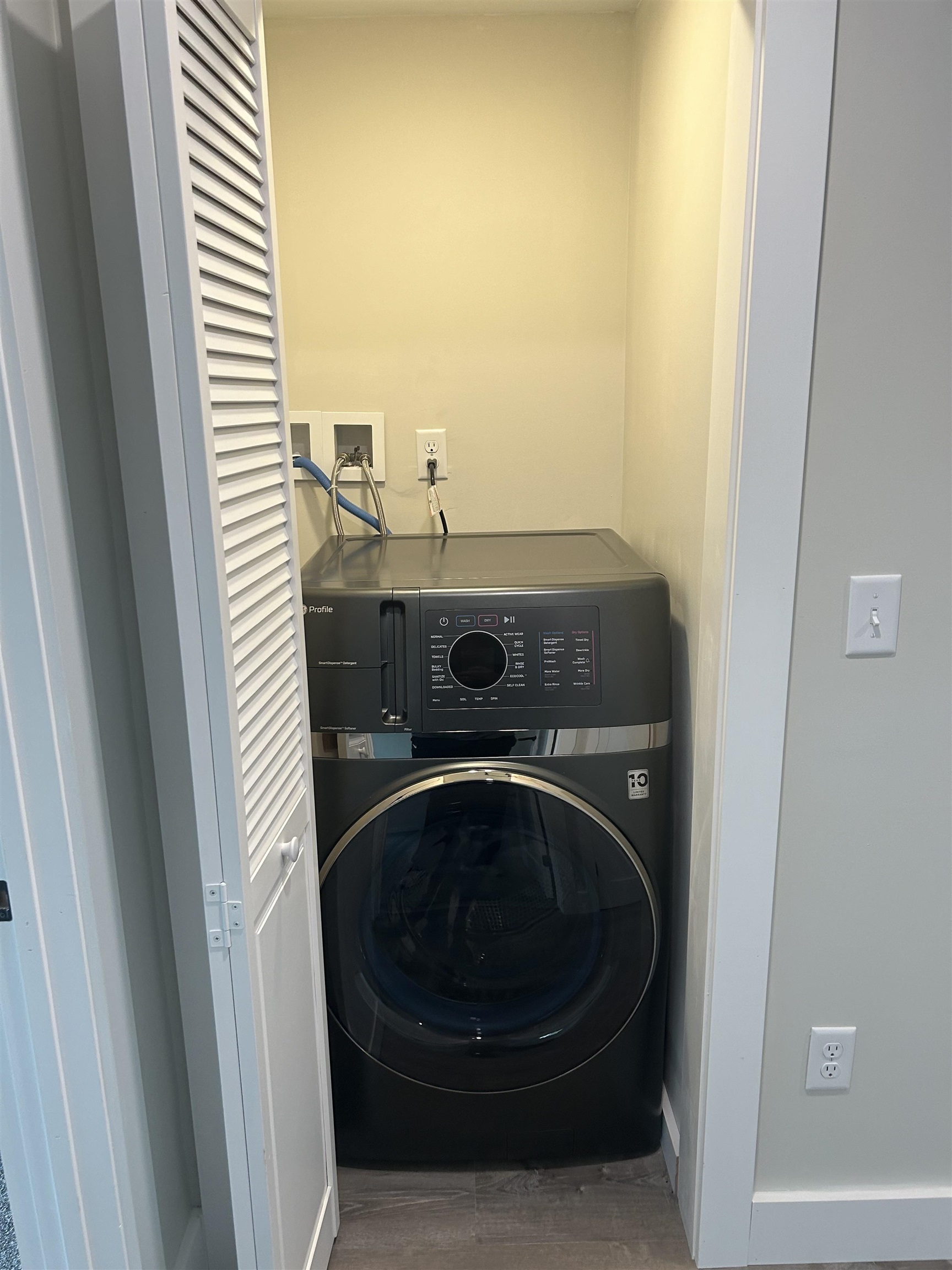 155 Court Street Exeter, NH 03833 - Photo 30 of 55