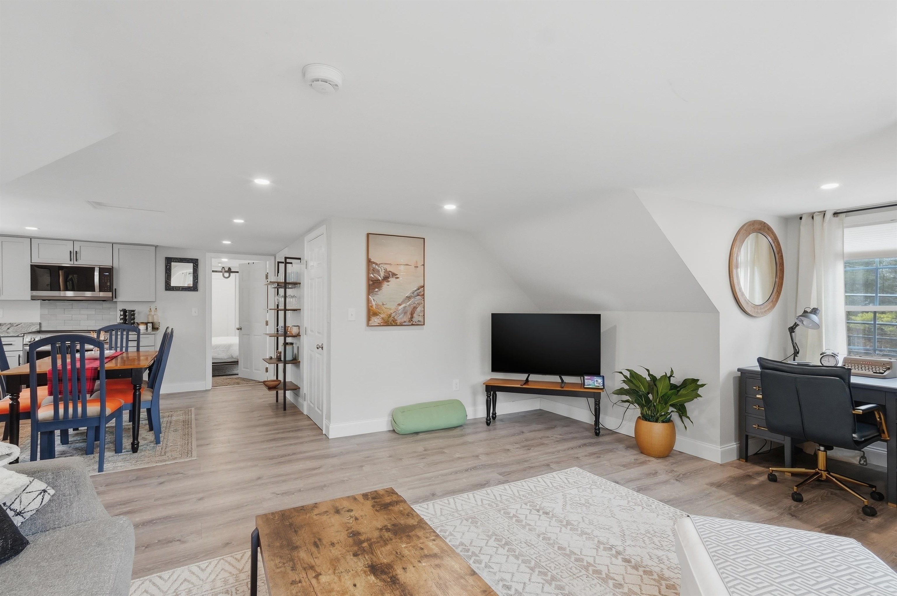 155 Court Street Exeter, NH 03833 - Photo 7 of 55