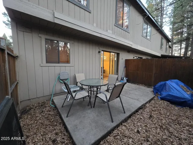 $285,000 | 1460 South Adair Drive, Unit 62, Pinetop, AZ 85935