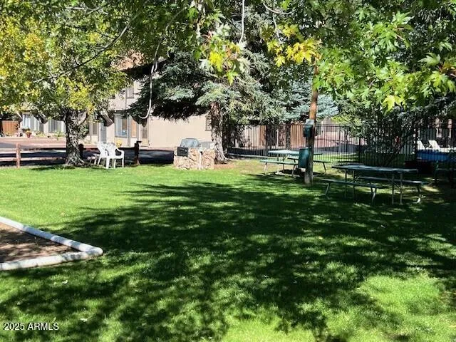 $285,000 | 1460 South Adair Drive, Unit 62, Pinetop, AZ 85935