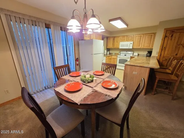 $285,000 | 1460 South Adair Drive, Unit 62, Pinetop, AZ 85935