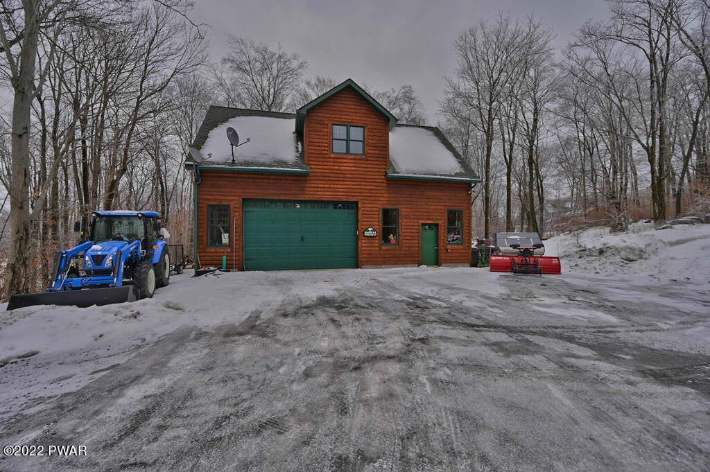 141 Split Rock Road Newfoundland, PA 18445 - Photo 10 of 90 68E4D576-8F13-4D9E-BB38-C411645F7E0E